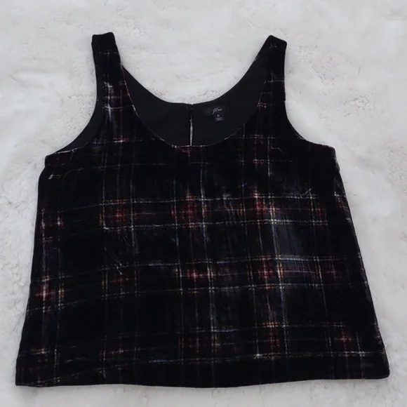 J CREW TOP. - Picture 16 of 17